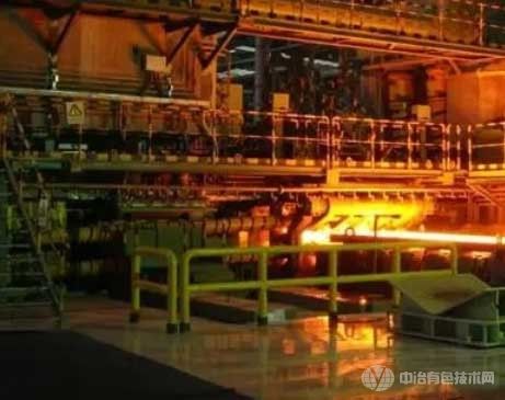 淺析冶金爐窯耐火噴涂料施工技術