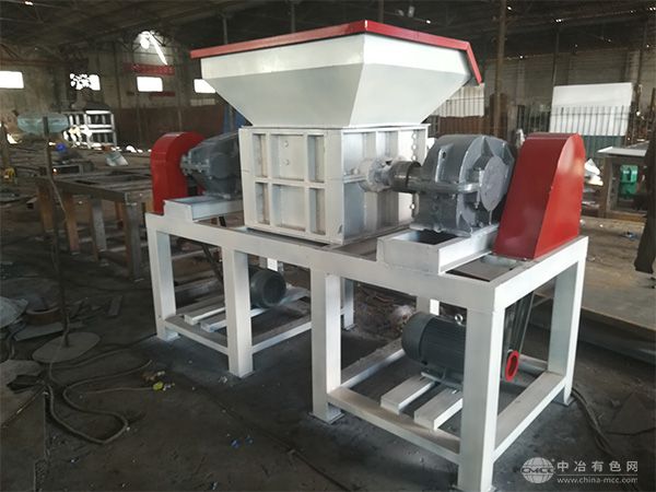 多功能撕碎機
