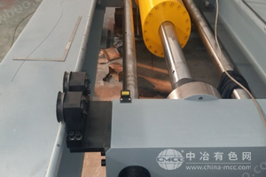 金屬構件臥式拉伸試驗機