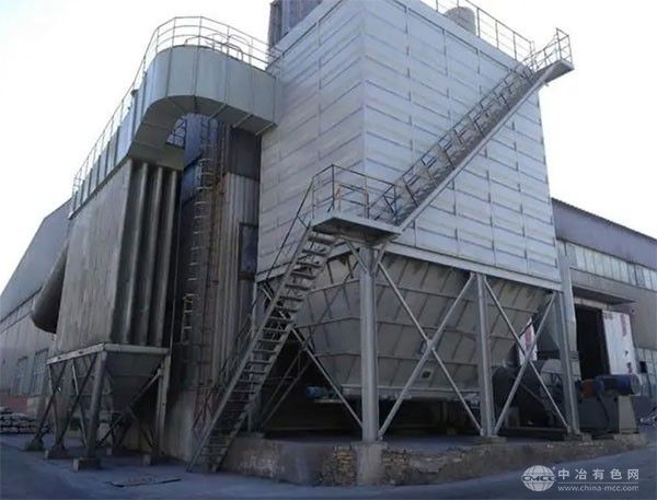 鋁熔煉爐布袋除塵器