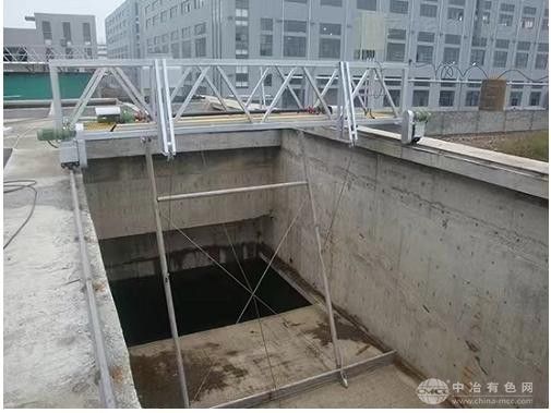 提耙式刮泥機